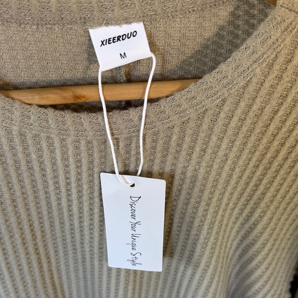 Universal Thread Taupe Ribbed Sweatshirt - Picture 2 of 3